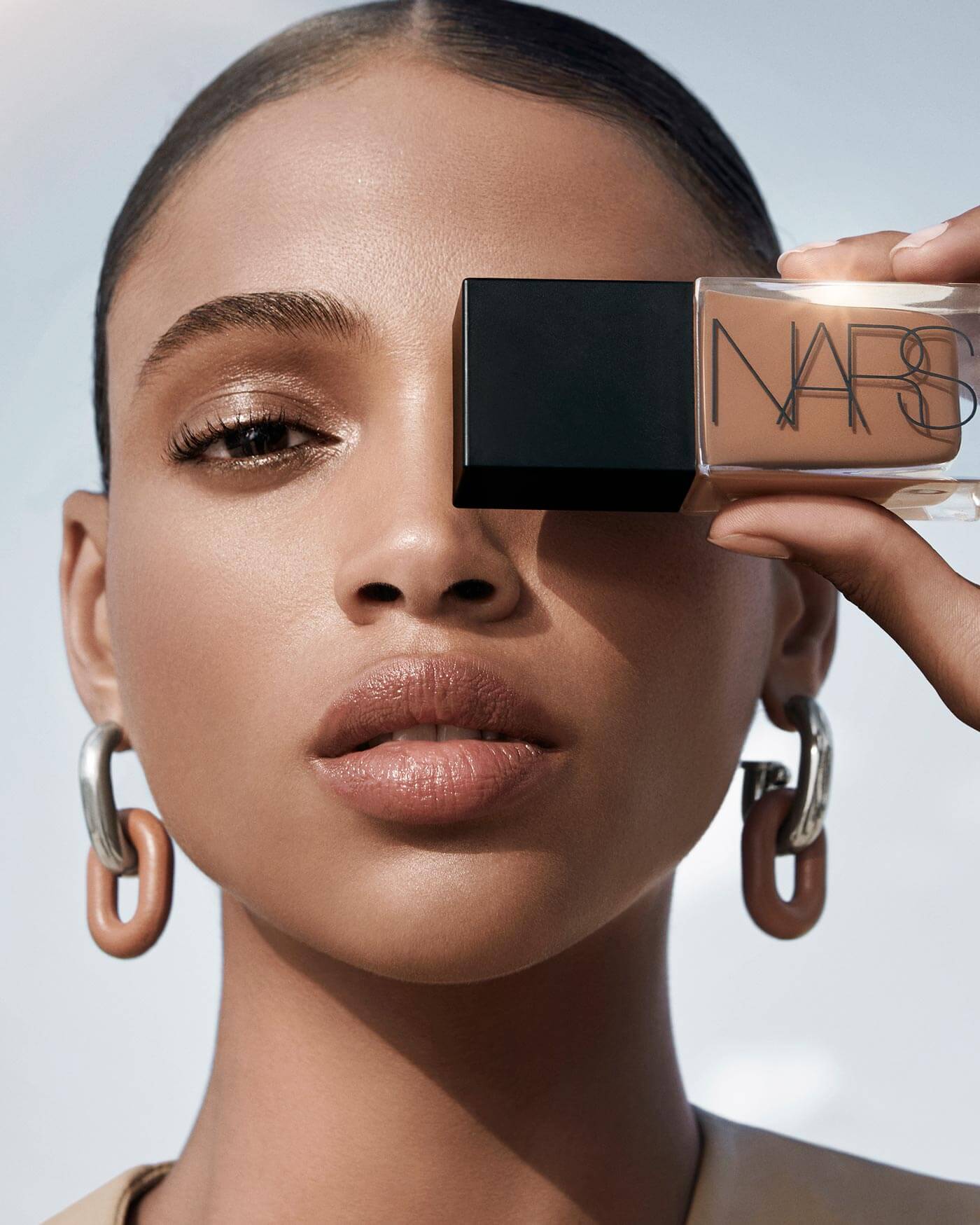NARS Light Reflecting Foundation