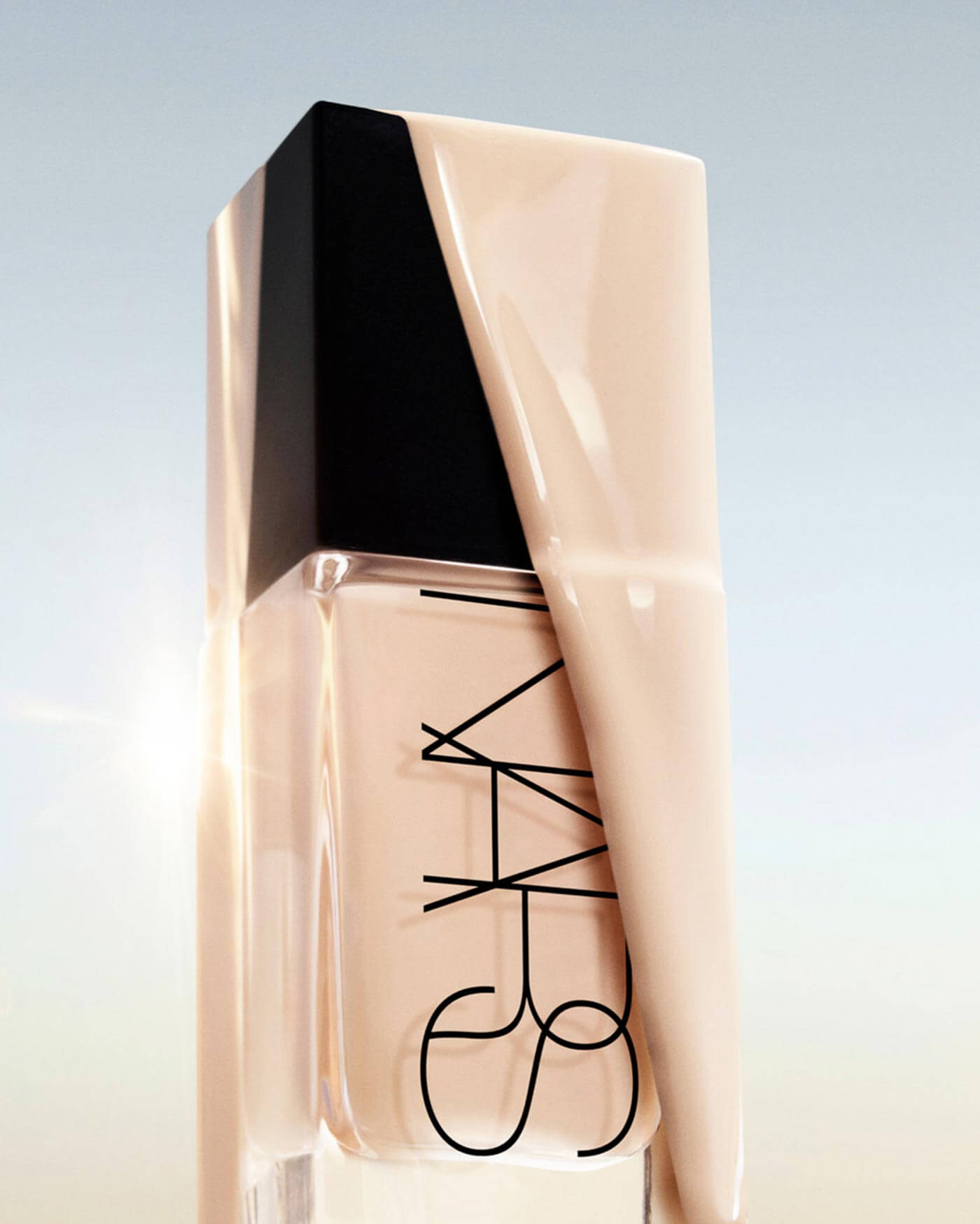 NARS Light Reflecting Foundation